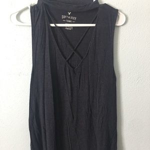 American Eagle Top Criss Cross and neck